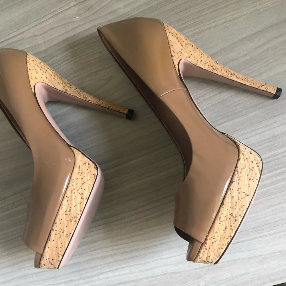 Gucci Women's Patent Leather Pink Tan Peep-Toe Heels - Picture 5 of 12